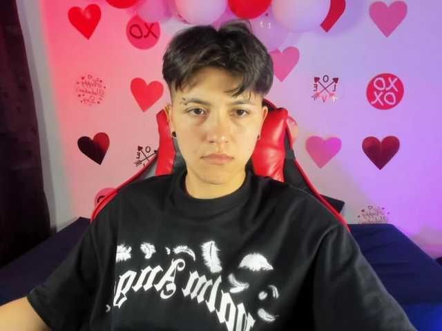 nicocoox's BongaCams show and profile