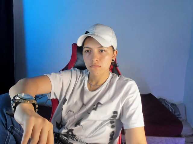 nicocoox's BongaCams show and profile