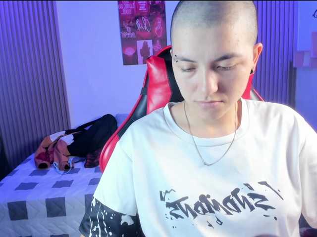 nicocoox's BongaCams show and profile