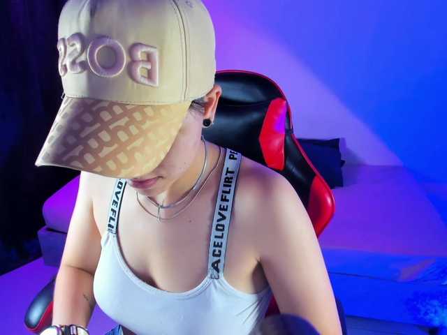 nicocoox's BongaCams show and profile