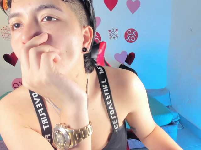 nicocoox's BongaCams show and profile