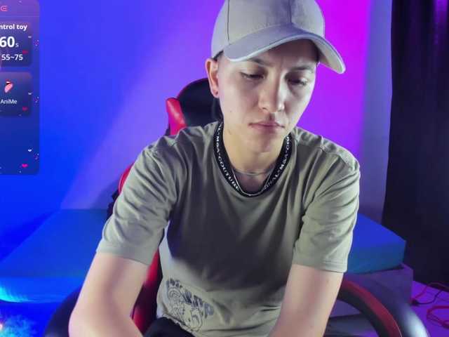 nicocoox's BongaCams show and profile