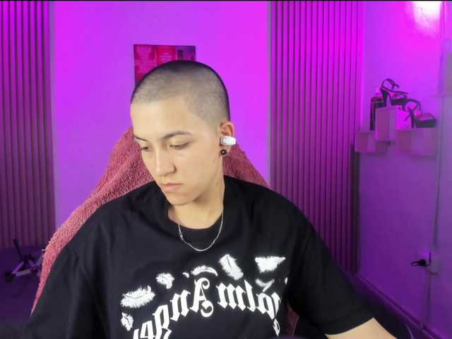 nicocoox's BongaCams show and profile