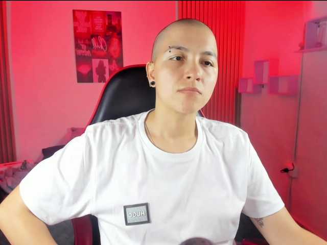 nicocoox's BongaCams show and profile