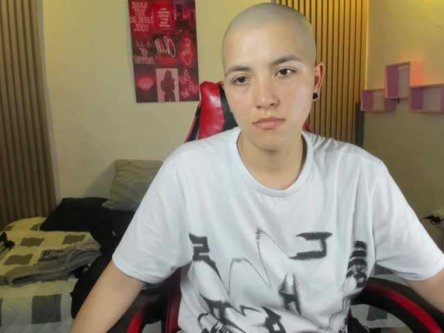 nicocoox's BongaCams show and profile