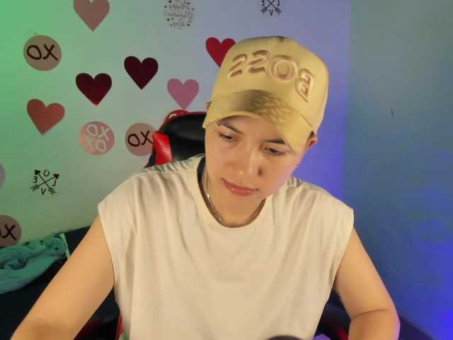 nicocoox's BongaCams show and profile