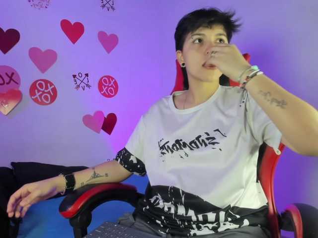 nicocoox's BongaCams show and profile