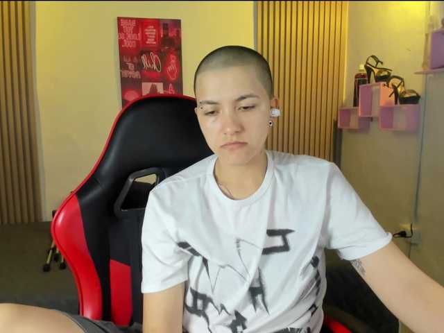 nicocoox's BongaCams show and profile