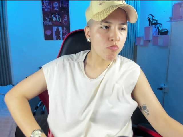 nicocoox's BongaCams show and profile