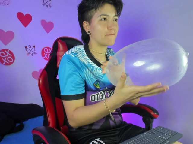 nicocoox's BongaCams show and profile