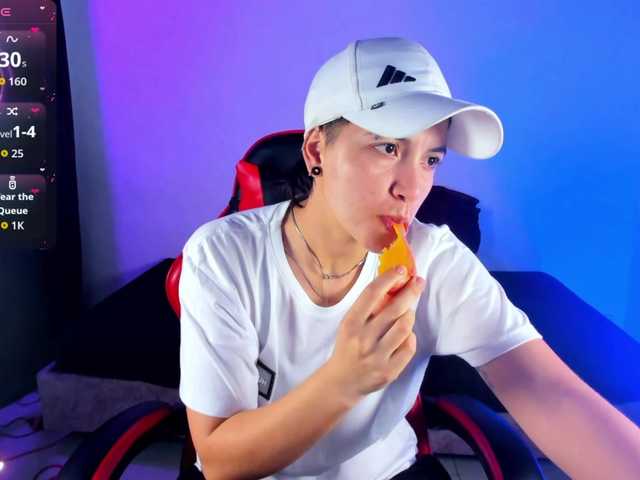 nicocoox's BongaCams show and profile