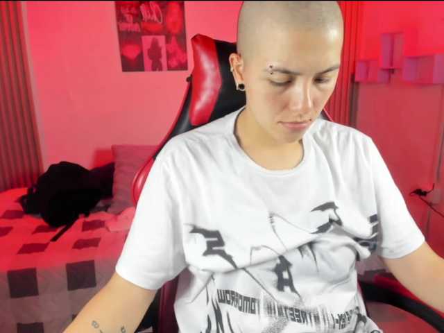 nicocoox's BongaCams show and profile