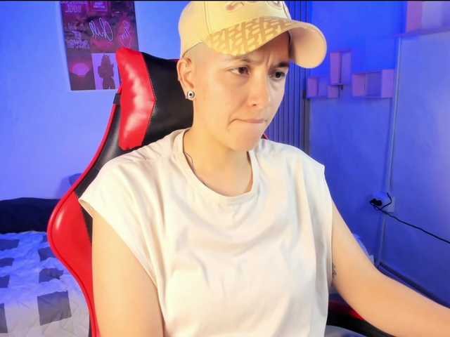 nicocoox's BongaCams show and profile