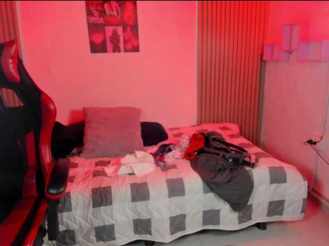 nicocoox's BongaCams show and profile