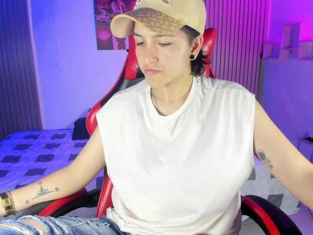 nicocoox live cam profile