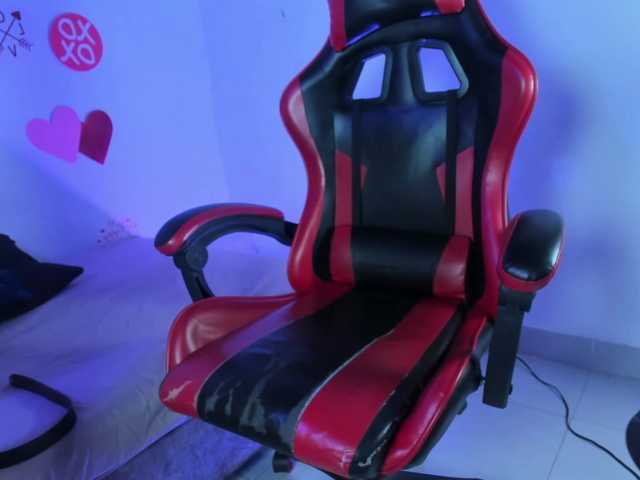 nicocoox's BongaCams show and profile