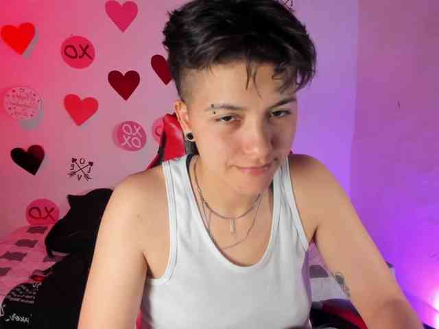 nicocoox Live Webcam on BongaCams