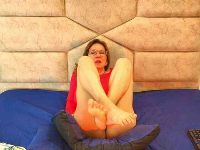 MargarethRouss Live Webcam on BongaCams