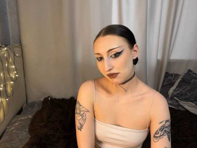 easteralt's BongaCams show and profile