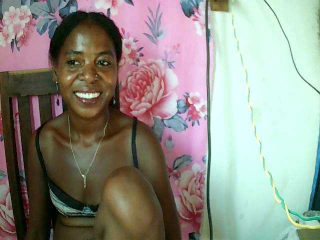 Christina-2 – webcam model profile photo