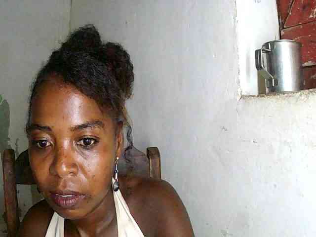 Christina-2 Live Webcam on BongaCams