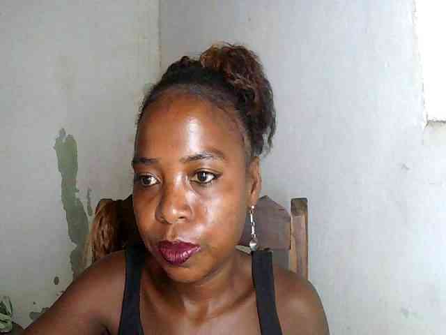 Christina-2 Live Webcam on BongaCams