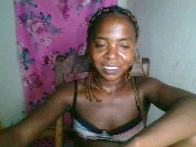 Christina-2 Live Webcam on BongaCams