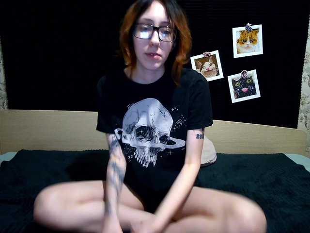 SmokySplitt's BongaCams show and profile