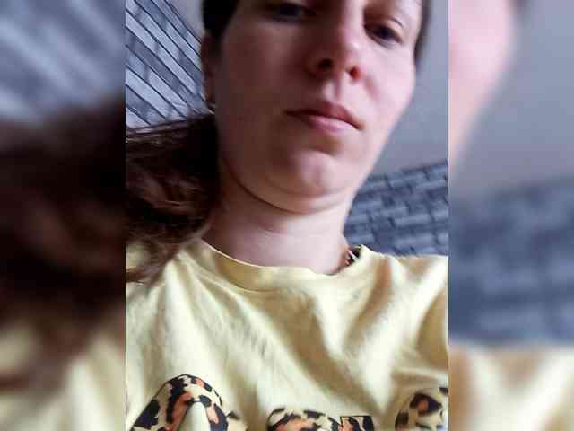 Malina25-1 Live Webcam on BongaCams