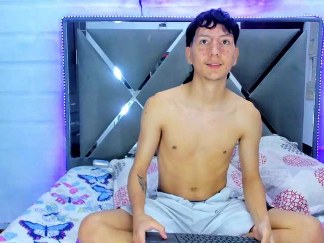 BunnyLove- – webcam model profile photo