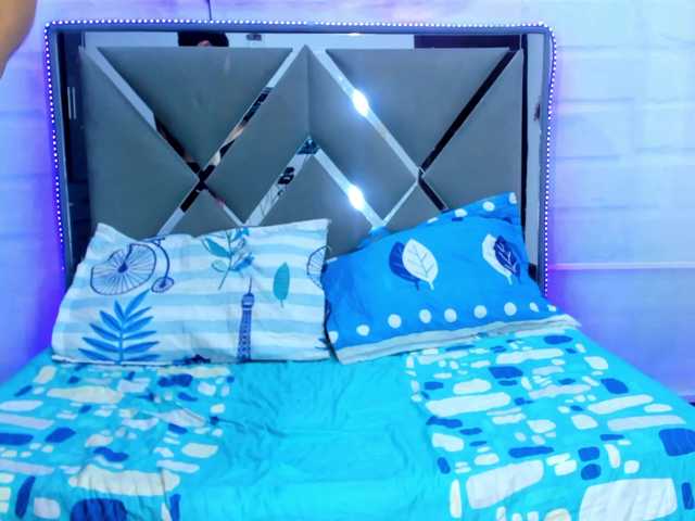 BunnyLove-'s BongaCams show and profile