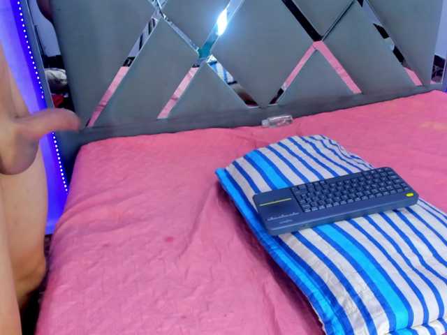 BunnyLove-'s BongaCams profile