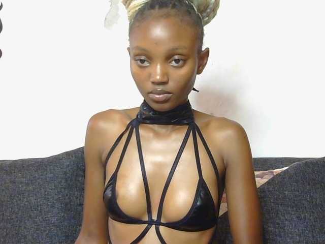 SultryAngels's BongaCams show and profile