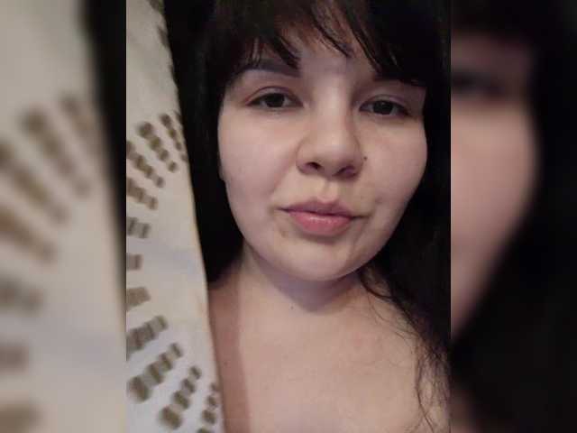 MimiTam's BongaCams show and profile