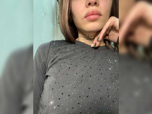 Akula2101's BongaCams show and profile