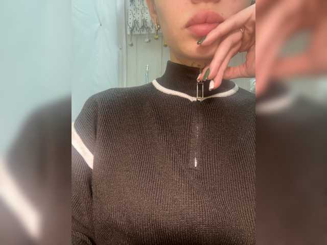 Akula2101's BongaCams show and profile