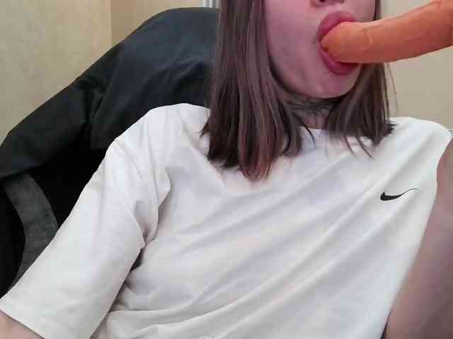 Akula2101 Live Webcam on BongaCams