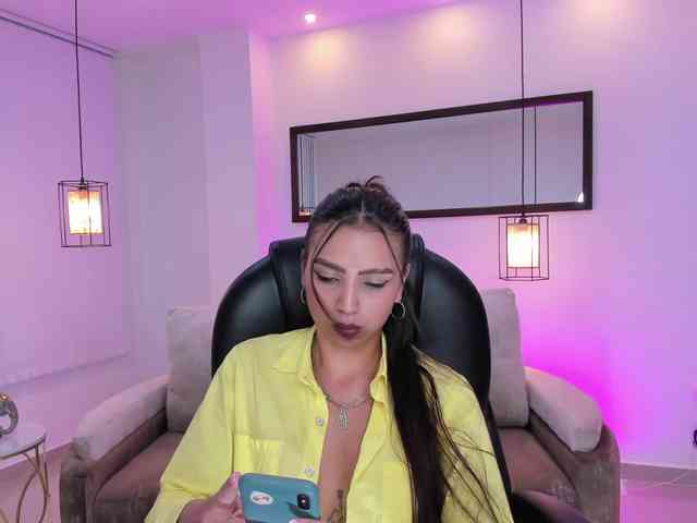 Kaelith-Belle webcam