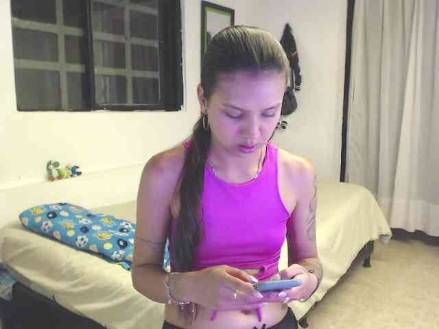 Kaelith-Belle webcam