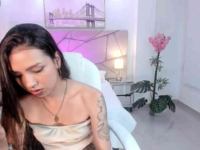 Kaelith-Belle webcam