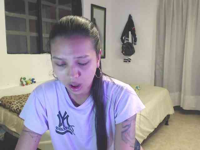 Kaelith-Belle webcam