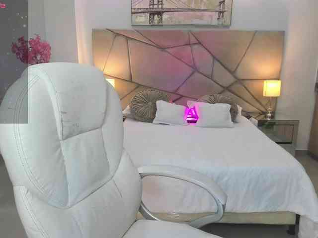 Kaelith-Belle webcam