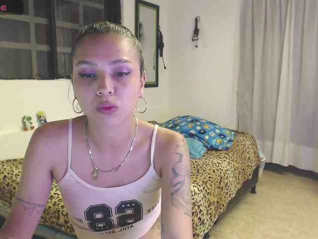 Kaelith-Belle webcam