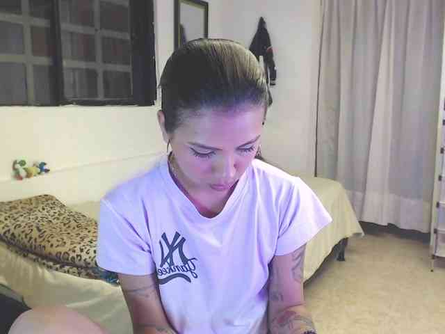 Kaelith-Belle webcam