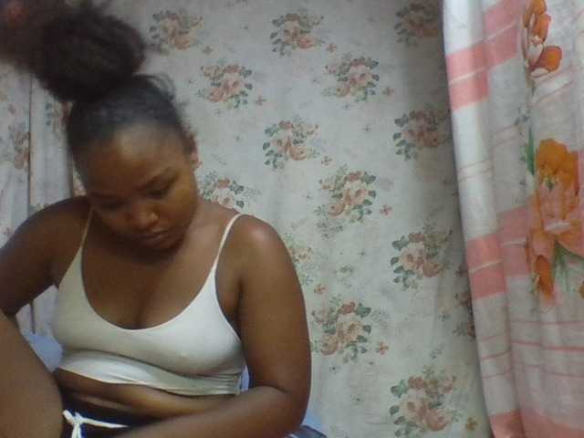 Oliviaa's BongaCams show and profile