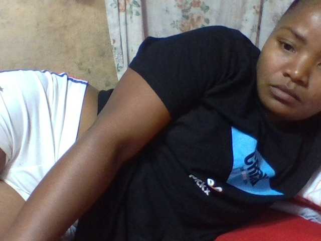 Oliviaa's BongaCams show and profile