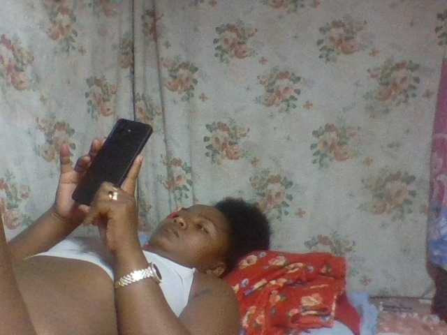 Oliviaa's BongaCams show and profile