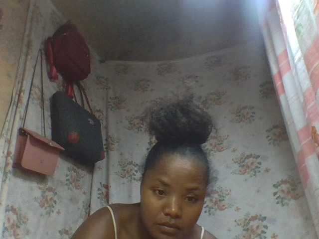 Oliviaa's BongaCams show and profile