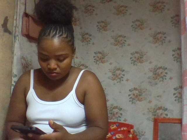 Oliviaa's BongaCams show and profile