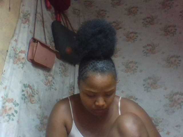 Oliviaa's BongaCams show and profile